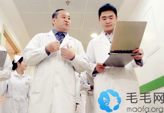 郑州陇海医院毛发移植中心植发博士医生团队