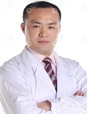 梧州华美植发主任医师胡凯