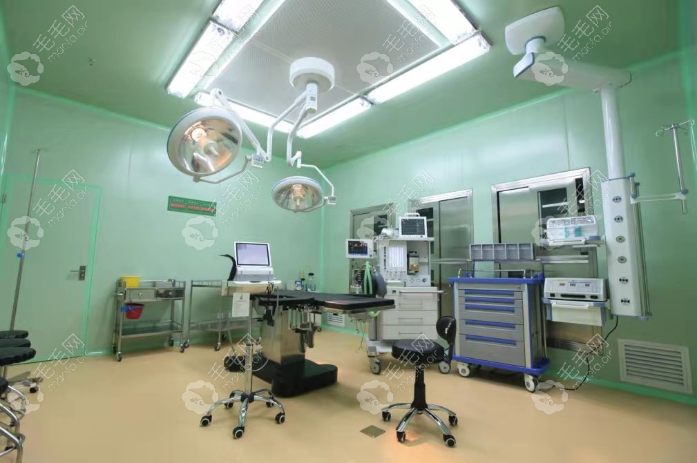 沈阳釜帝医疗植发区的手术室