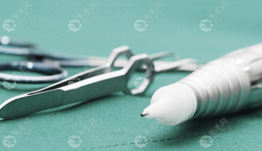合肥曙光植发时使用的微针精细工具