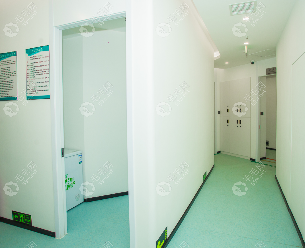 长沙毳发植发诊疗区走廊