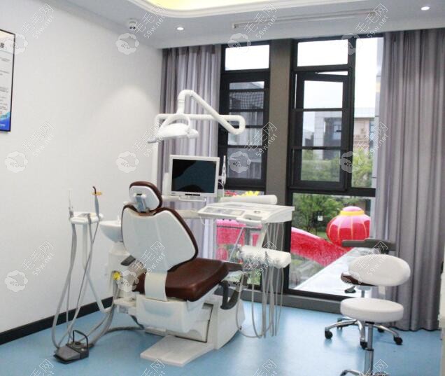 上海尤旦口腔医院牙科诊疗室